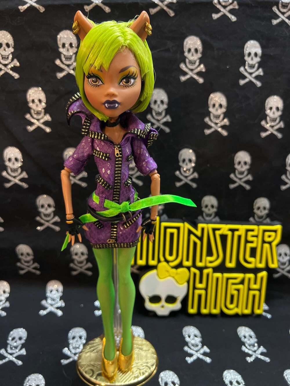 Monster High Dawn Of The Dance Clawdeen Wolf Doll